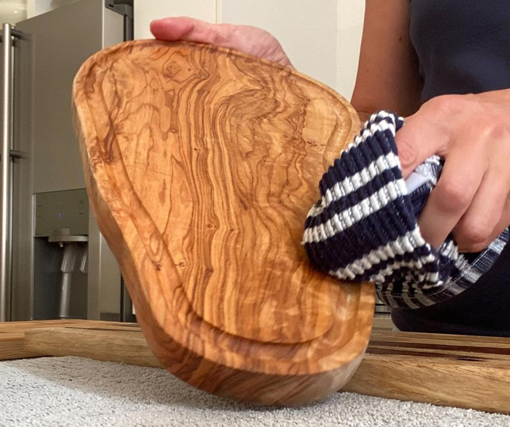 From Microplastics to Wooden Cutting Boards: How to Choose the Right One 🌍✨