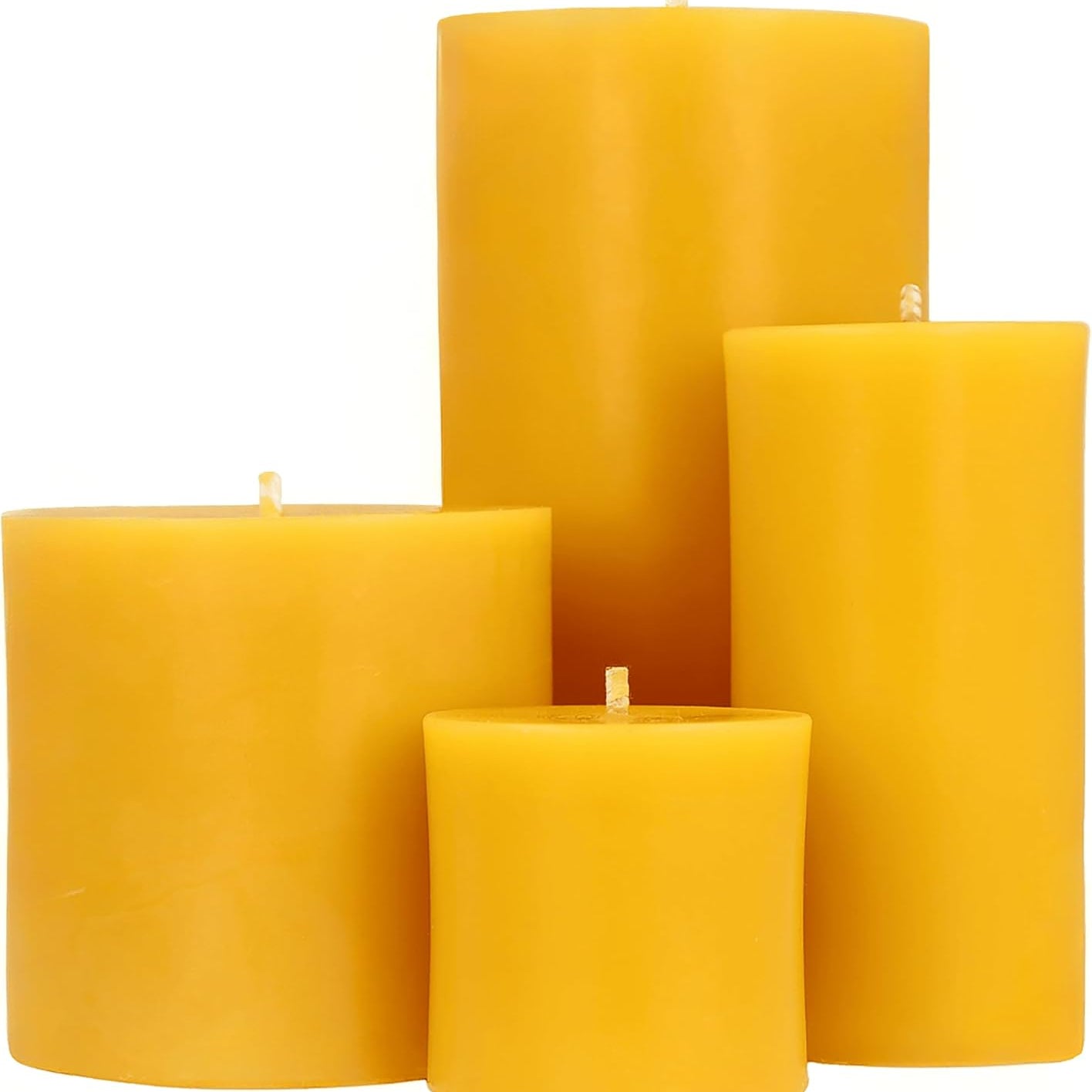 Danilovo 100% Pure Beeswax Candle – 7.5 x 7.5 cm – 50-Hour Burn Time